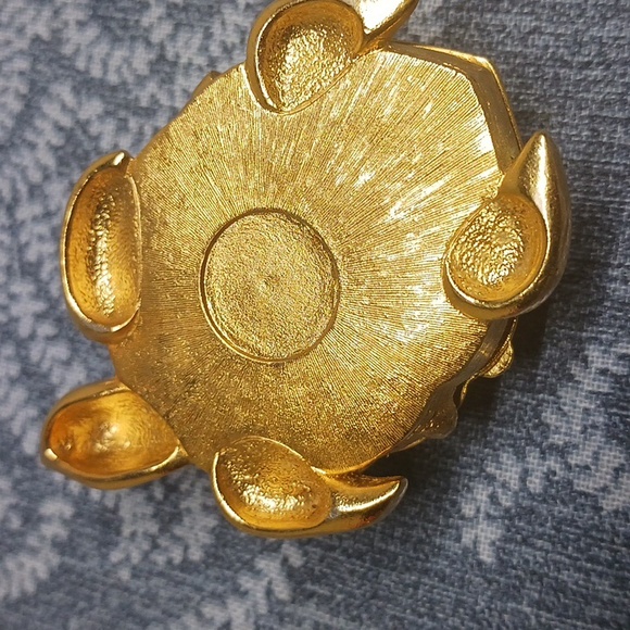 Vintage Estee Lauder Solid Perfume Compact - Picture 2 of 4